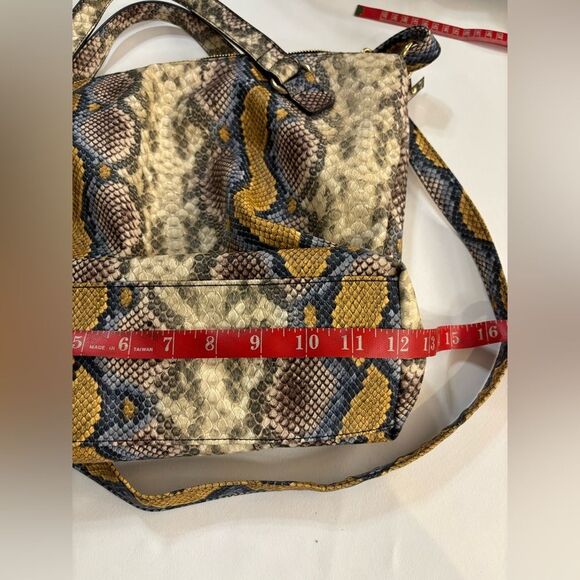 Jessica Simpson Snake Print Satchel - Picture 14 of 16